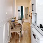 شقة Cozy Taksim Family Flat *