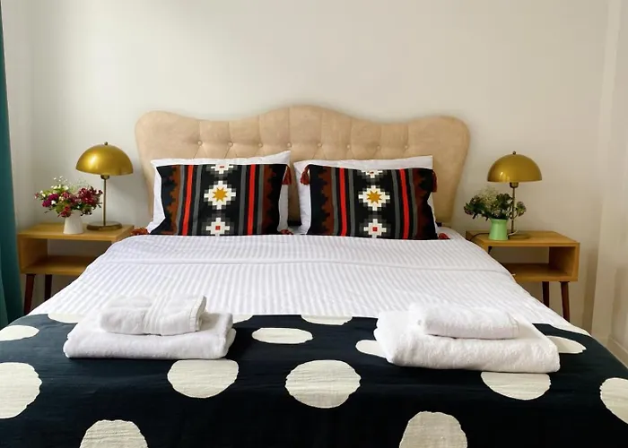 Cozy Taksim Family Flat Apartment